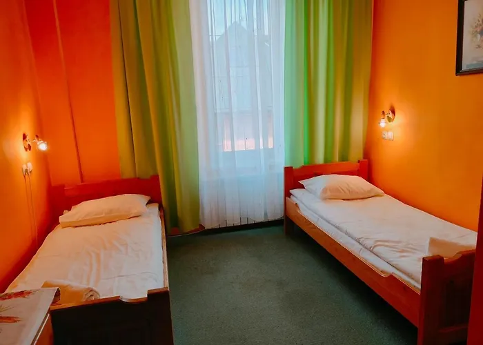 Flora * 克雷尼察